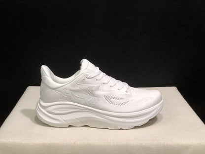 HOKA ONE ONE Clifton 10