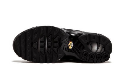 Air Max Plus "Triple Black" 604133 050